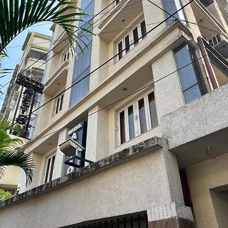 Hotel Aston Колката Екстер'єр фото