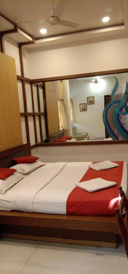 Hotel Aston Колката Екстер'єр фото